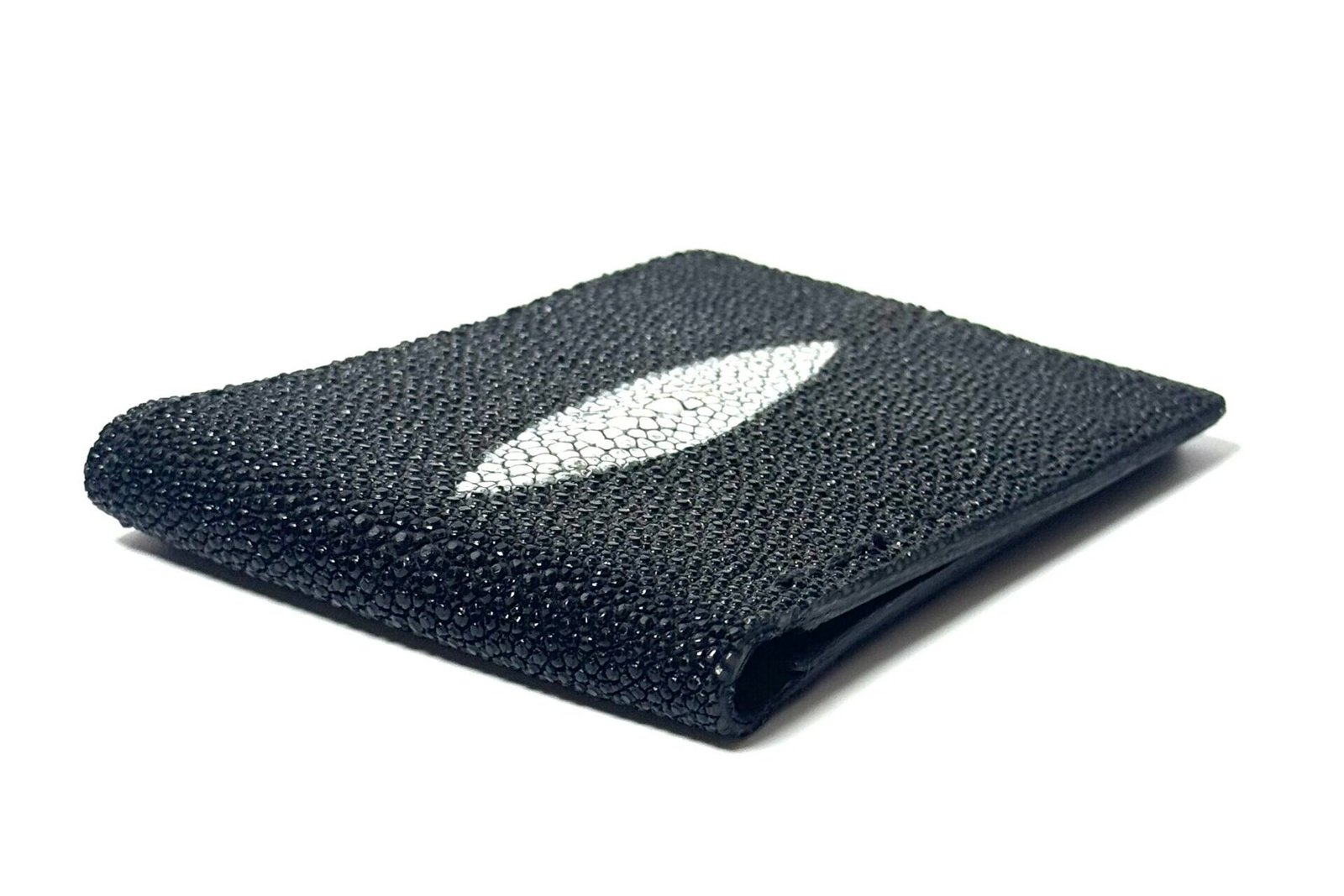 Stingray Black Leather Bifold - Image 2