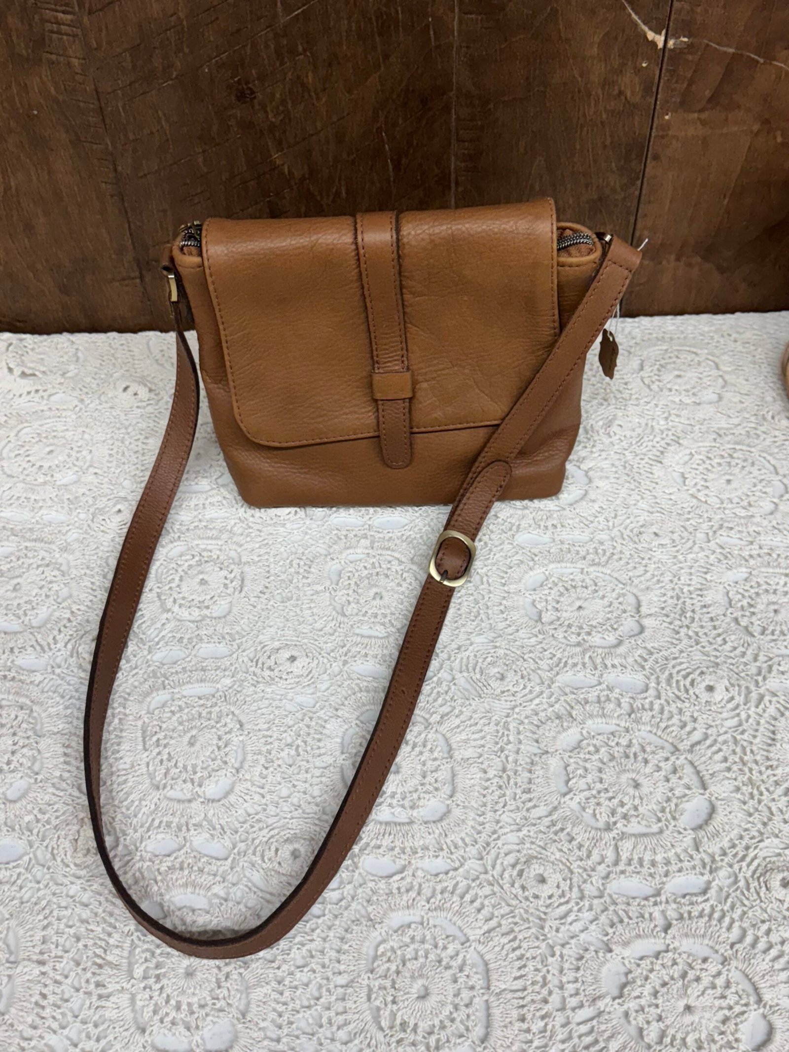 Eden | Brown Leather Purse with Zipper