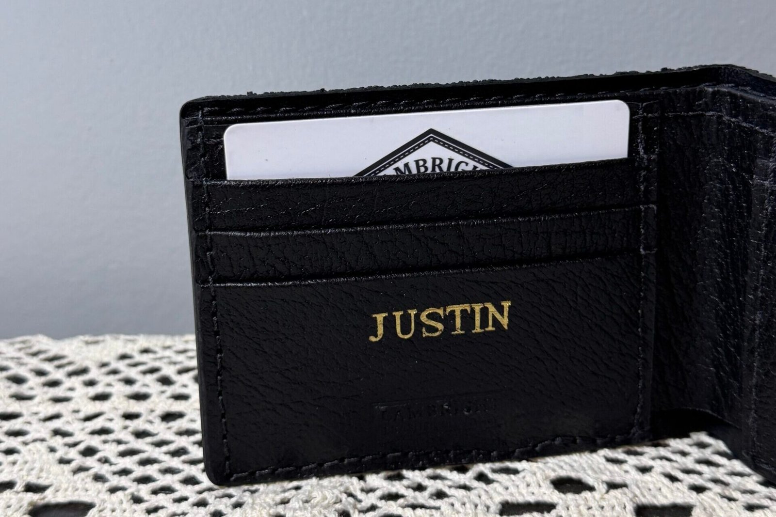 Stingray Black Leather Bifold - Image 8