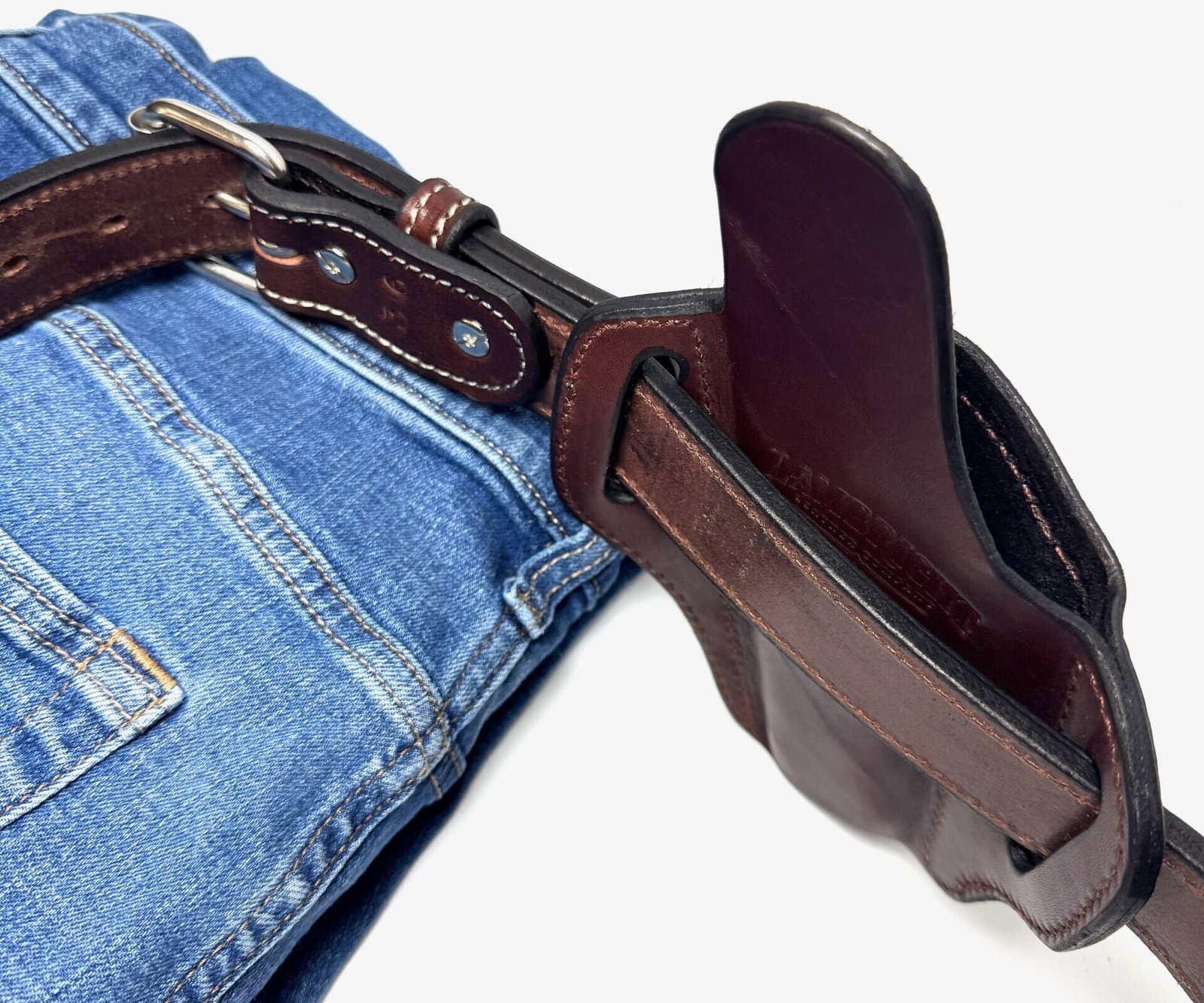 Brown Glock XD Leather Holster and Heavy-Duty Belt Combo – White Stitching - Image 3